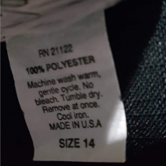 Jacket and matching purse , like new condition - Picture 9 of 9